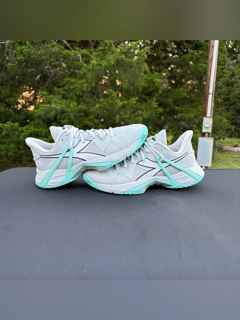 diadora B.Icon 2 AG All Ground Sneakers Athletic Silver Aruba Blue walk Sz 9.5